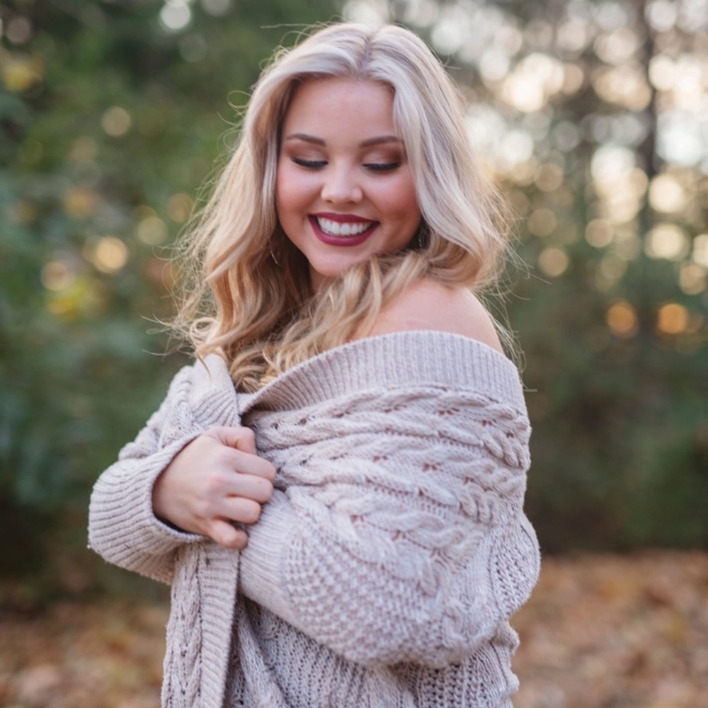 Meet your Posher, Maylee